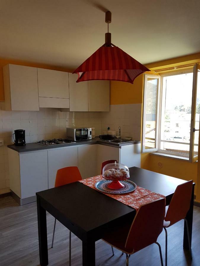Casa Muffin Apartment Канобио Екстериор снимка
